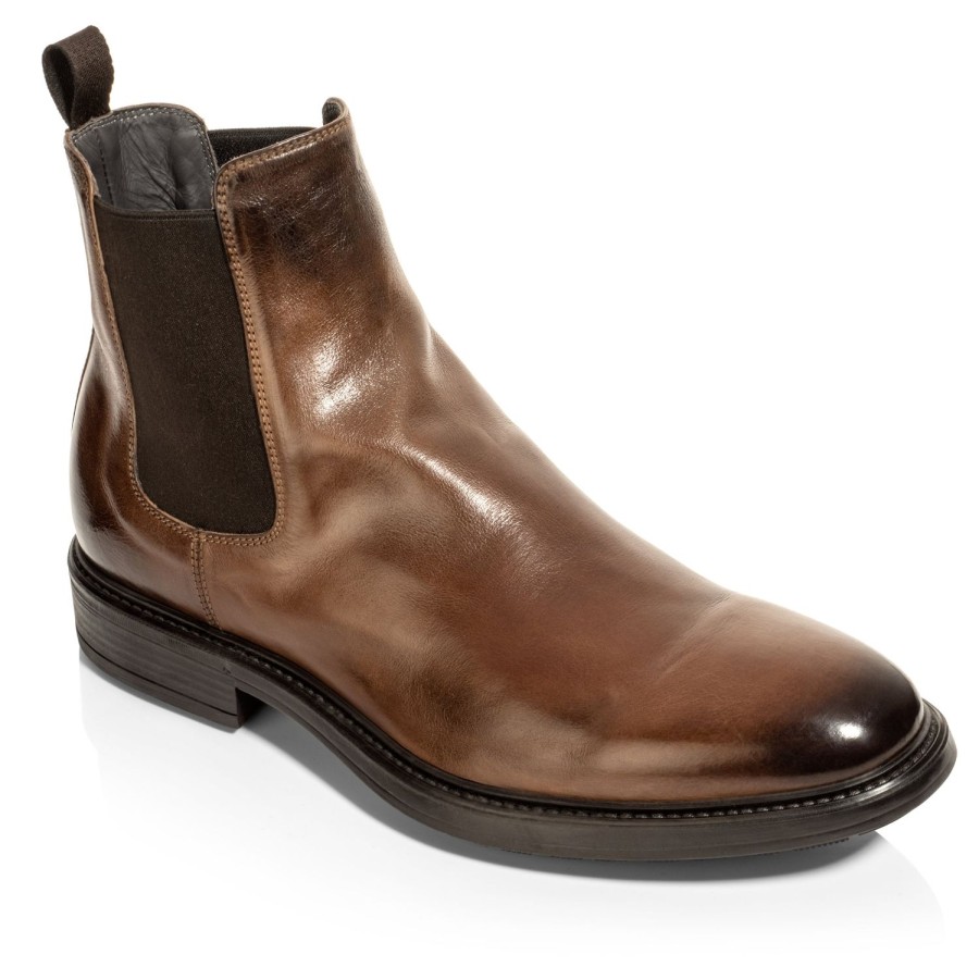 Shoes To Boot New York | Julius Calf Chelsea Boot Cognac